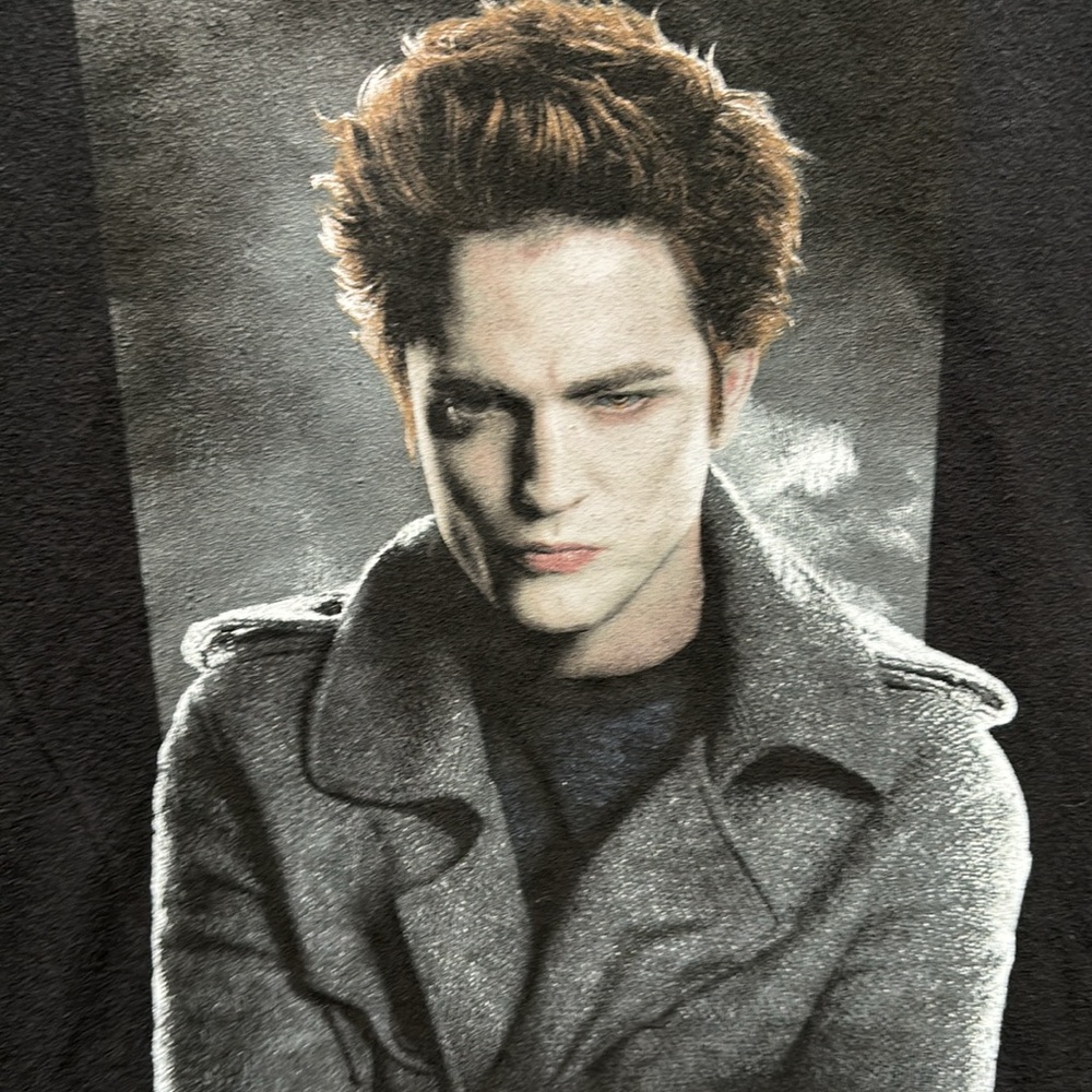 Twilight Edward Cullen T Shirt Sz Men’s Medium NWT - Picture 3 of 5